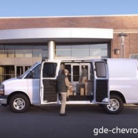 : Фото Chevrolet Express