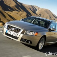 : Фото Volvo V70