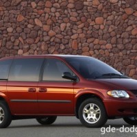 : Dodge Caravan сбоку