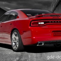 : Фото Dodge Charger сзади