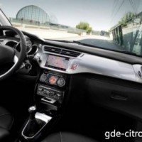 : Citroen C3 передняя панель