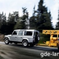 : Land Rover Defender