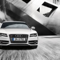 : Audi A7 фото спереди