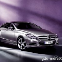 : Mercedes CLS-сlass спереди, сбоку