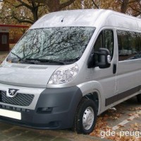 : Peugeot Boxer Combi спереди