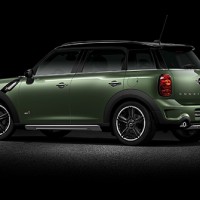 MINI Cooper countryman: слева сбоку