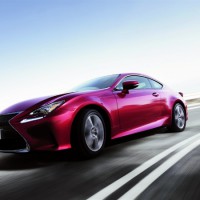 Lexus RC350: слева спереди