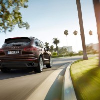 Porsche Cayenne: сзади