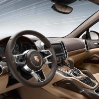 Porsche Cayenne: салон спереди слева сбоку