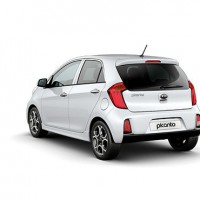 KIA Picanto: сзади слева