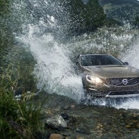 VOLVO V60 Cross Country: в дороге