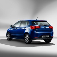 KIA Rio hatchback: слева сзади