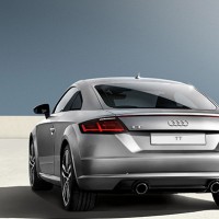 Audi TT Coupe: сзади